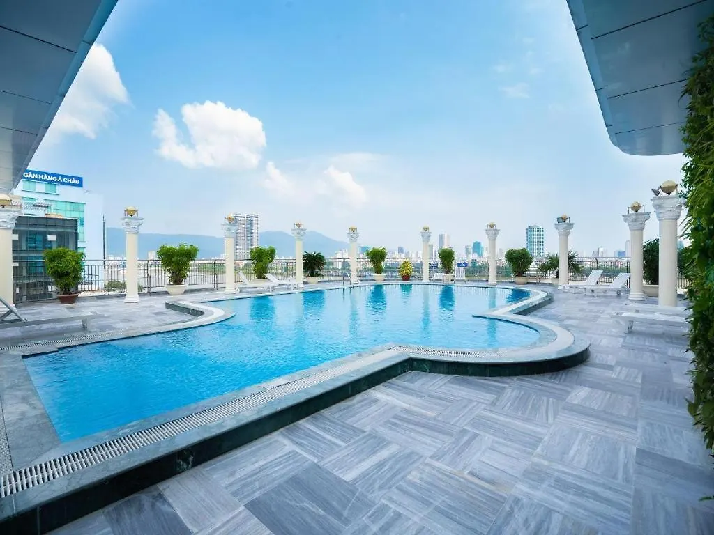 Senriver Hotel Da Nang 4*,