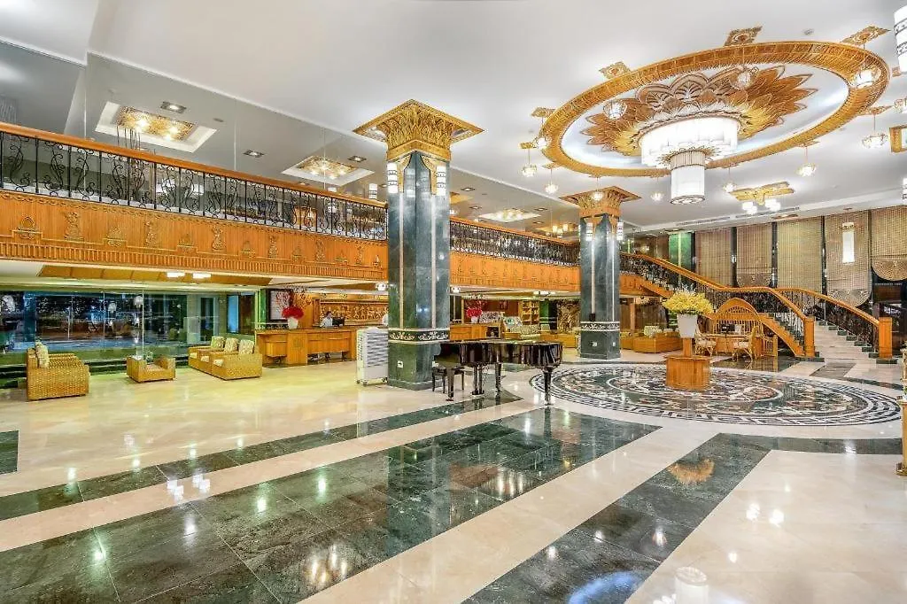 Senriver Hotel Da Nang 4*,