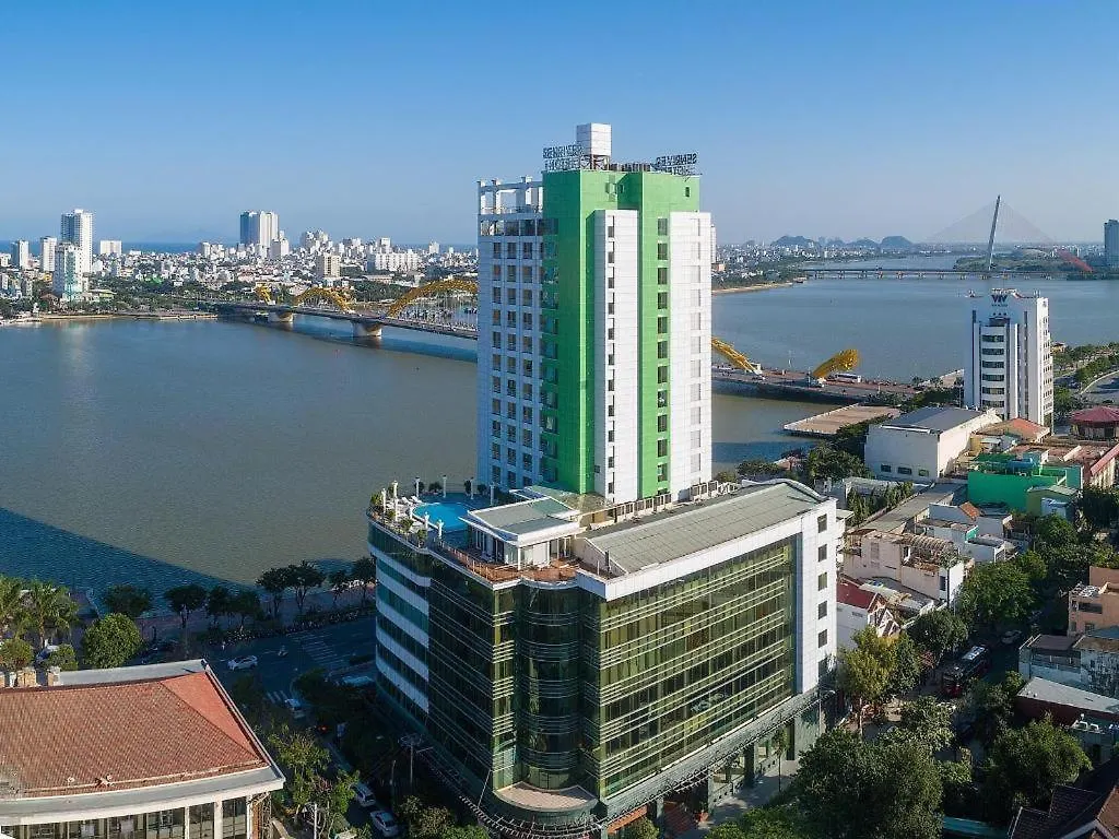 ****  Senriver Hotel Da Nang Vietnam