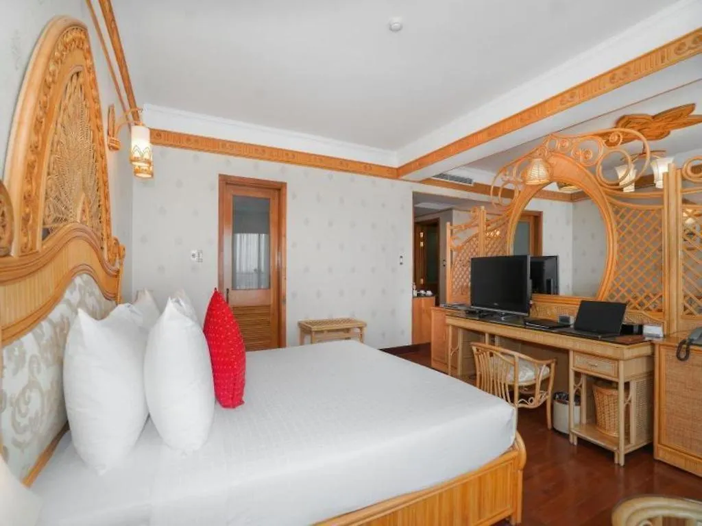 ****  Senriver Hotel Da Nang Vietnam